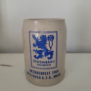 Lowenbrau Munich Oktoberfest 1965 Westover A.F.B., Mass. Mug Stein  Germany 0.5L